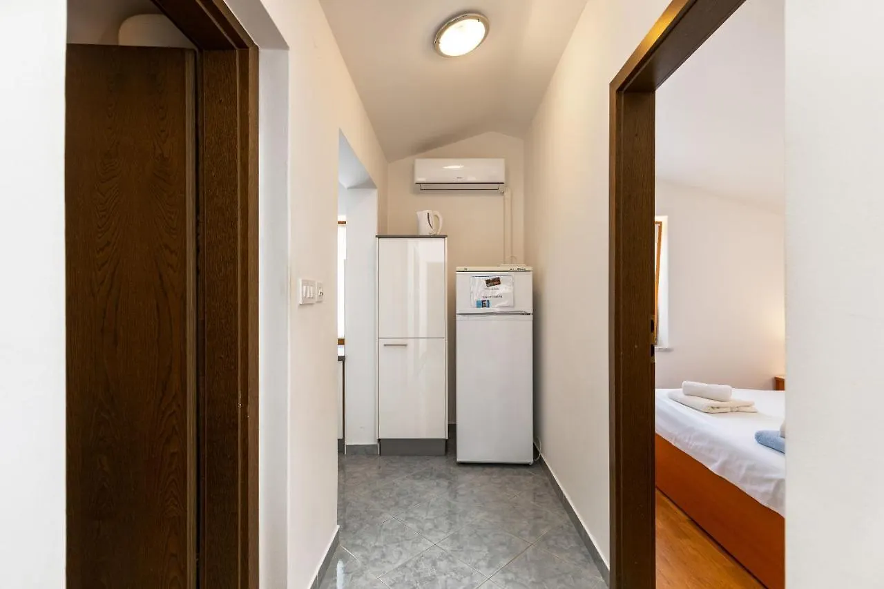 Apartments Josip Rabac 0*,  Croatia