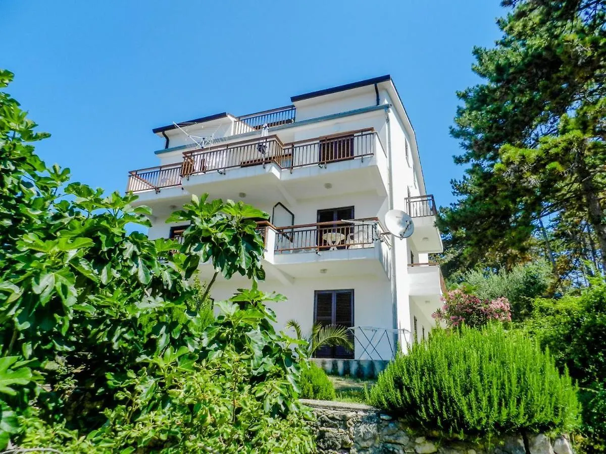 Apartments Josip Rabac
