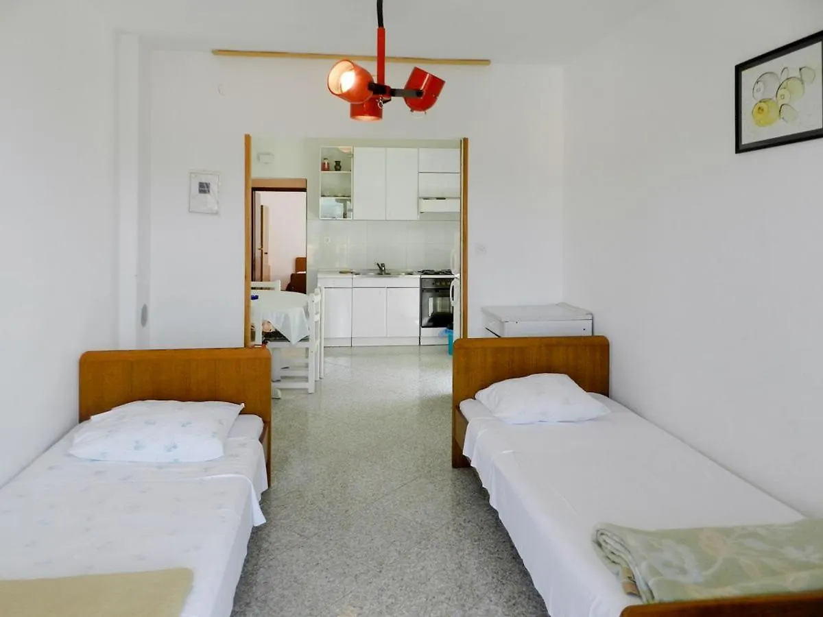 Apartments Josip Rabac