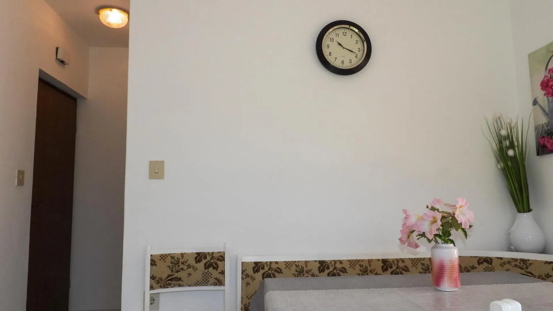 Apartments Josip Rabac 0*,