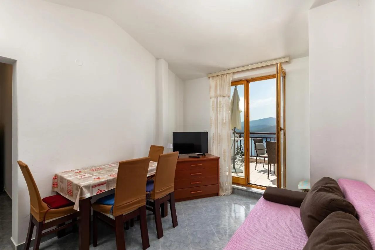 Apartments Josip Rabac 0*,  Κροατία