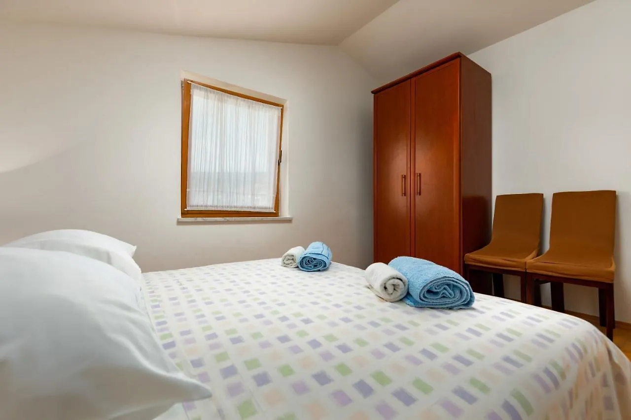 Apartments Josip Rabac