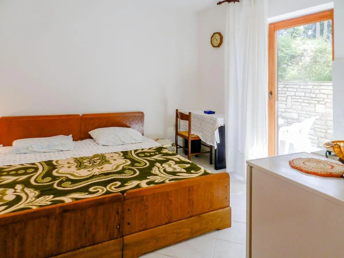 Apartments Josip Rabac
